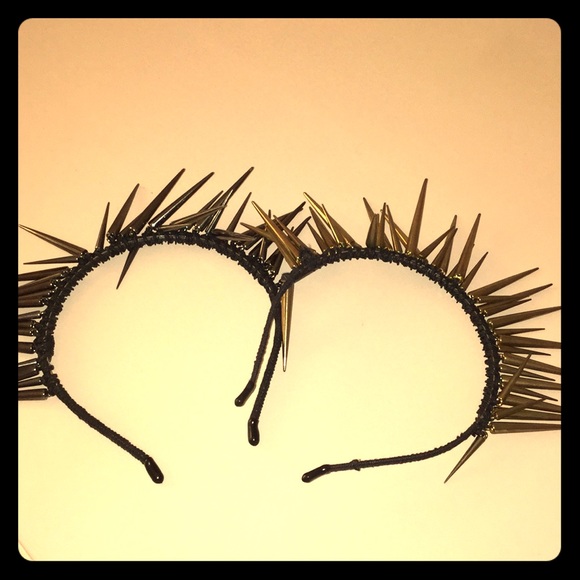 Two Amour bow headbands - Picture 1 of 3